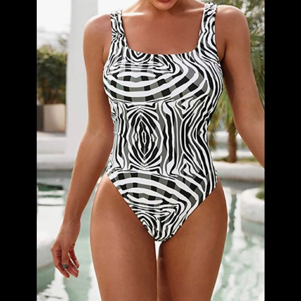NWT  Sz Large One Piece U Tummy Control Swimwear Slimming  Backless Bathing Suit